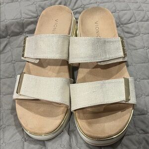 Vionic Women's Tan and Gold Slide Sandals